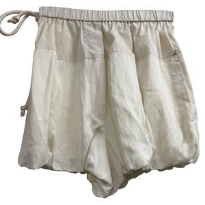 Sportmax Drawstring Puffball Shorts in White Viscose